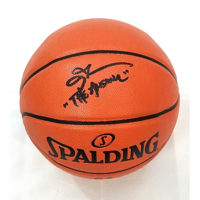 Allen Iverson Signed76ers NBA Replica Game Ball W/ The Answer Beckett Black