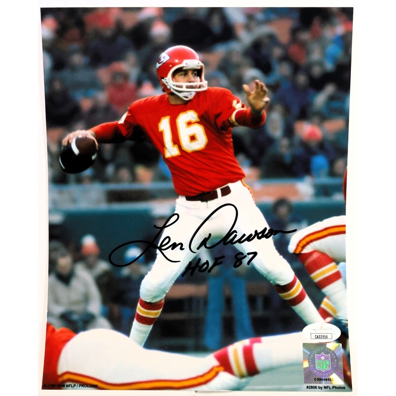 Len Dawson Autographed 8×10 Photograph (JSA COA)