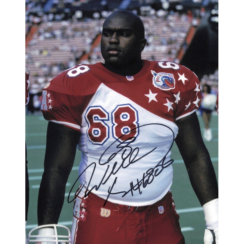 Will Shields Autographed Signed 8×10 Photo Kansas City Chiefs SKU #247428
