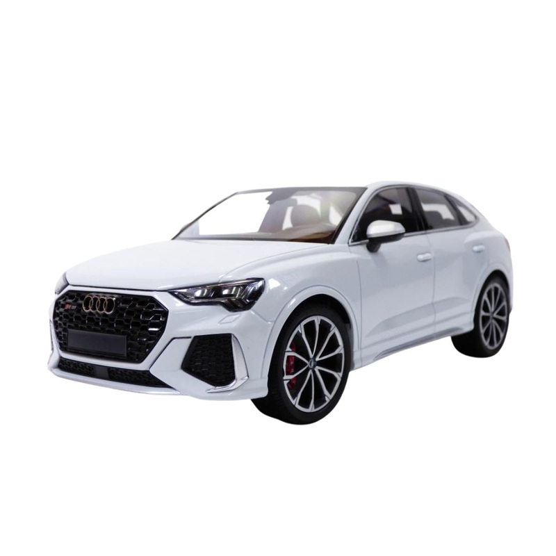 AUDI RSQ3 – 2019 – WHITE METALLIC – 1:18 Scale Diecast Model Car