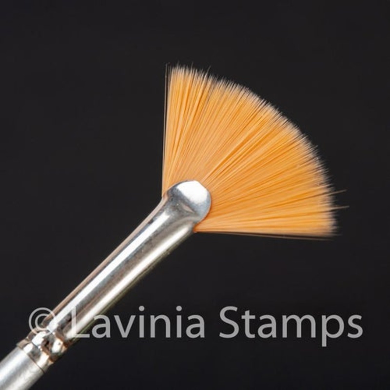 Lavinia – Synthetic Fan Brush