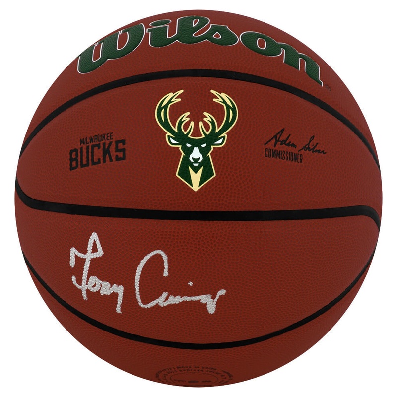 Terry Cummings Signed Bucks Logo Wilson Alliance NBA Basketball – (SCHWARTZ COA)