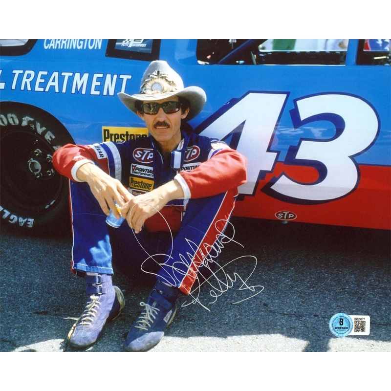 Richard Petty Authentic Signed 8×10 Horizontal Photo Autographed BAS 4