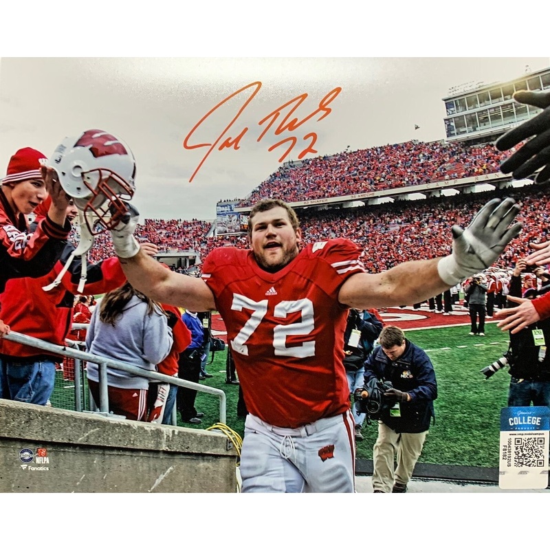 Badgers lineman JOE THOMAS Signed 8X10 Photo #5 AUTO – All American – Browns