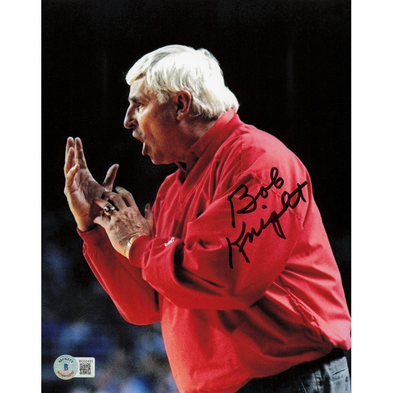 Bobby Knight Autographed 8×10 Photo Indiana Hoosiers Beckett BAS QR #BG02431