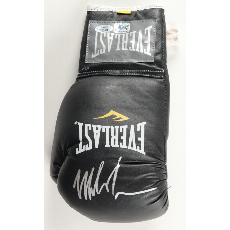 Mike Tyson Signed Everlast Boxing Glove (PSA Holo) Iron Mike / Kid Dynomite