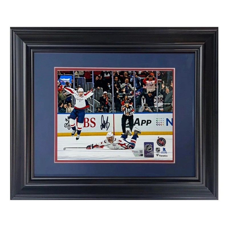 Alexander Ovechkin Signed 8×10 Framed 895 Goal Photo Capitals Auto Fanatics COA