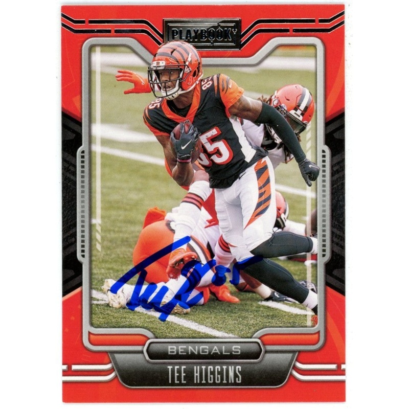 Tee Higgins Autographed 2021 Panini Playbook #14 Trading Card Beckett 50243