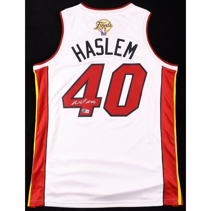 Udonis Haslem Signed Miami Heat Jersey (Beckett) 3xNBA Champion 2006, 2012, 2013