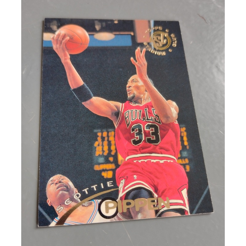 1994-95 Topps Stadium Club Scottie Pippen #33 Trading Card