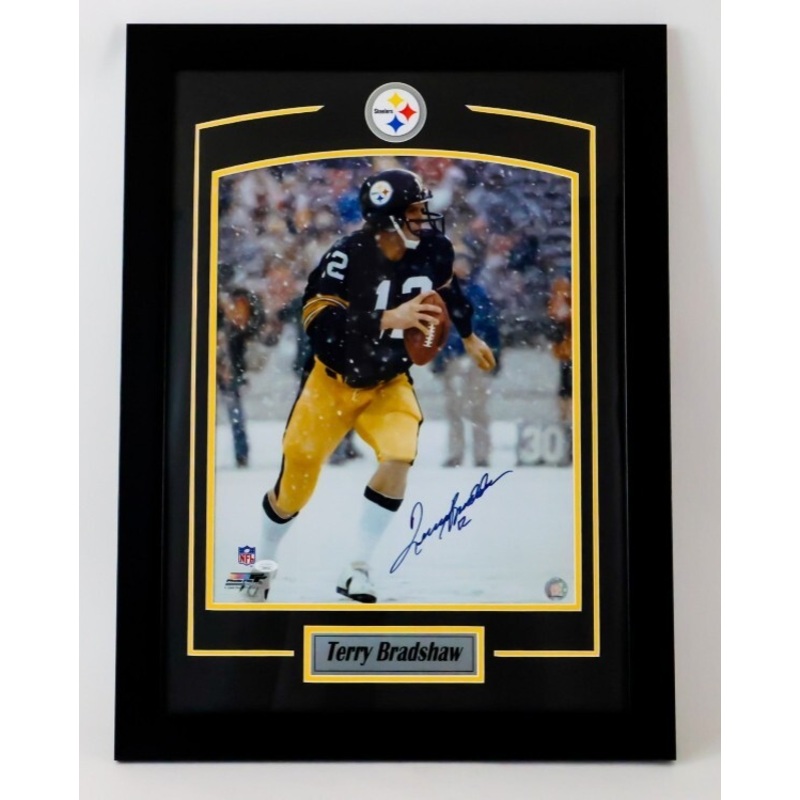 Autographed Terry Bradshaw Pittsburgh Steelers Framed 16×20 Photo JSA COA