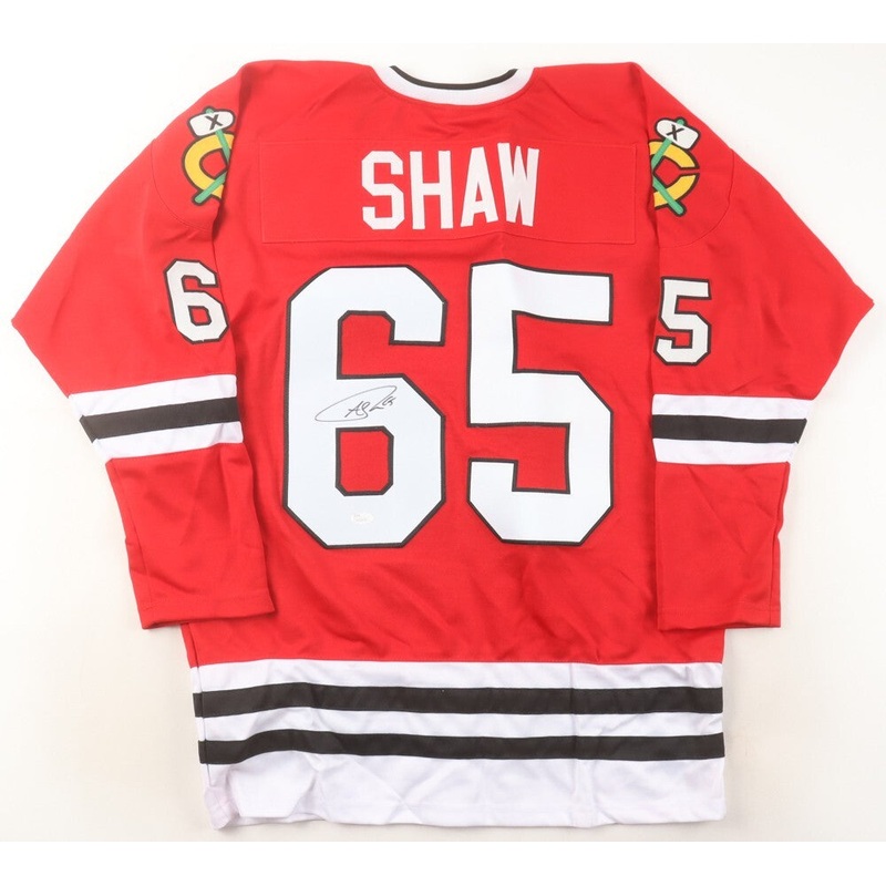 Andrew Shaw Signed Chicago Blackhawks Jersey (JSA COA) 2xStanley Cup Champion