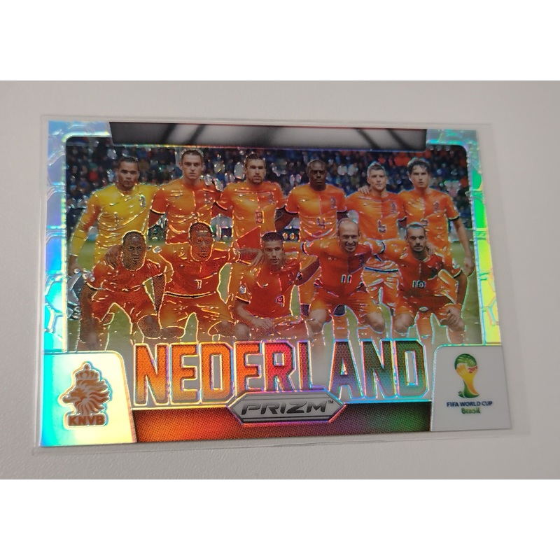2014 Panini Prizm World Cup #8 Nederland REFRACTOR Trading Card