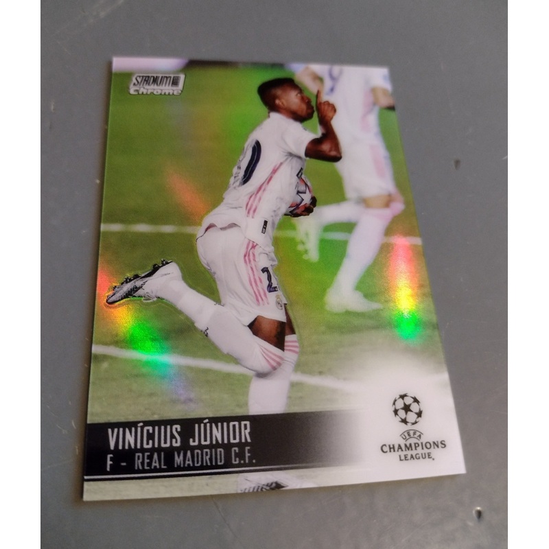 2020-21 Topps Stadium Club Chrome Vinicius Junior #76 Refractor Trading Card