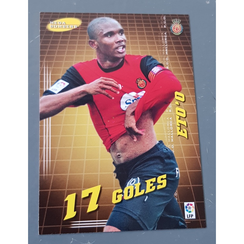 2004-05 Panini Mega Cracks La Liga Mega Bombers Samuel Eto’o #404 Trading Card