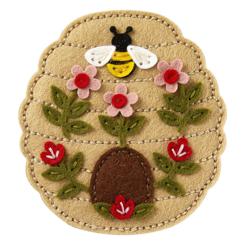 Spellbinders Felt Floral Beehive Etched Dies From The Summer Felt Stitch & Create Collection By Nichol Spohr