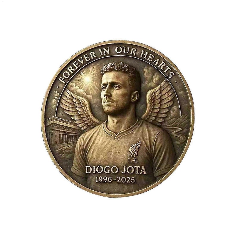 Liverpool FC Diogo Jota Collectible Coin with Sports Figure Design for Football Fans