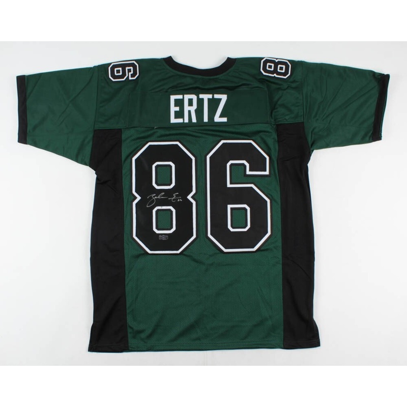 Zach Ertz Signed Philadelphia Eagles Jersey (Radtke COA) Super Bowl LII Champ TE