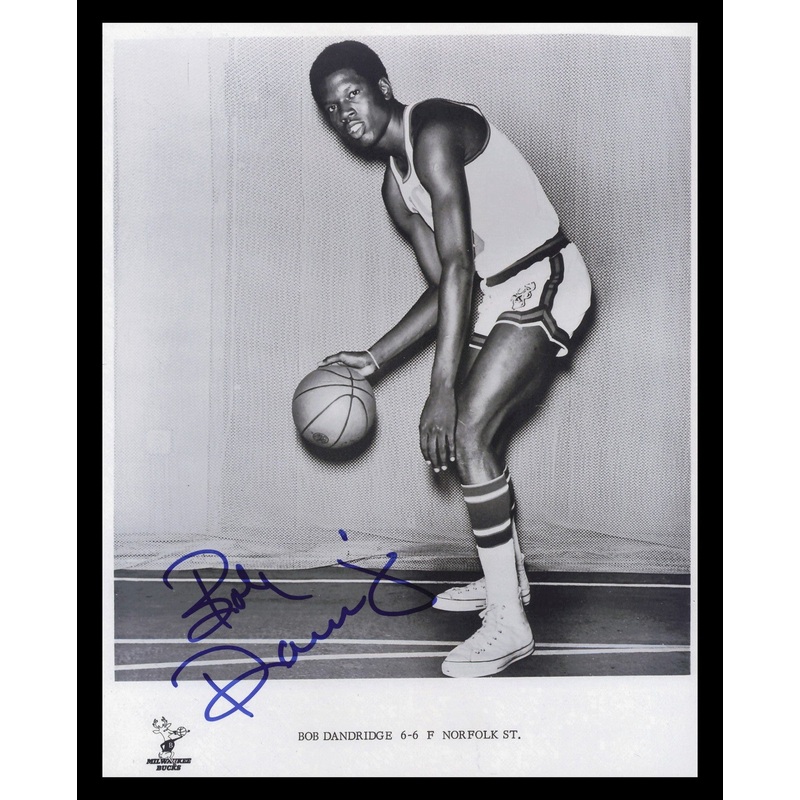 Bob Dandridge Autographed Signed 8×10 Photo Milwaukee Bucks SKU #245669