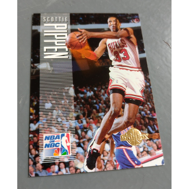 1994-95 Skybox Scottie Pippen #180 Trading Card