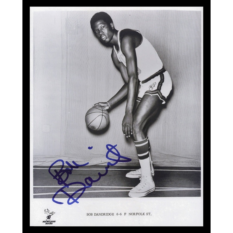 Bob Dandridge Autographed Signed 8×10 Photo Milwaukee Bucks SKU #245670