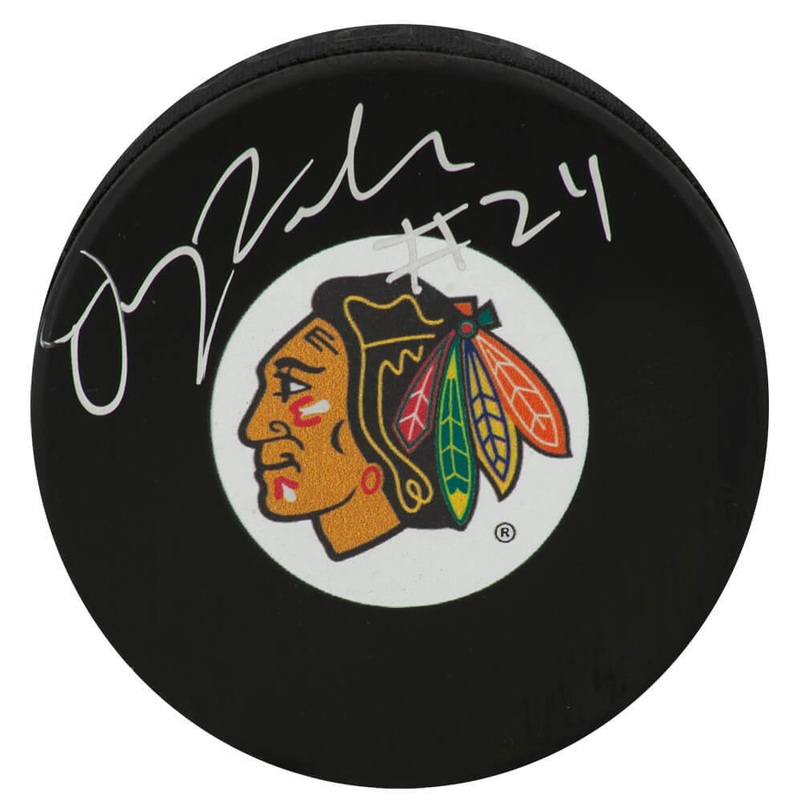 Doug Wilson Signed Chicago Blackhawks (Medium) Logo Hockey Puck – (SCHWARTZ COA)