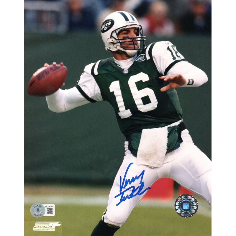 Vinny Testaverde Autographed New York Jets 8×10 Photo Beckett Authenticated