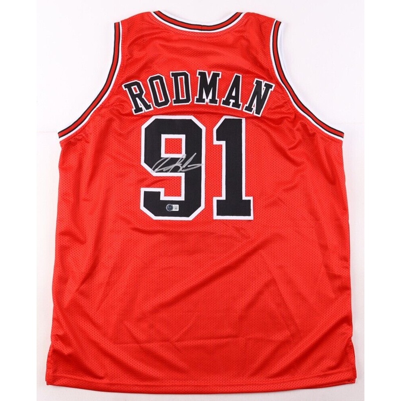 Dennis Rodman Signed Chicago Bulls Jersey (Beckett) 7xNBA Rebound Champion