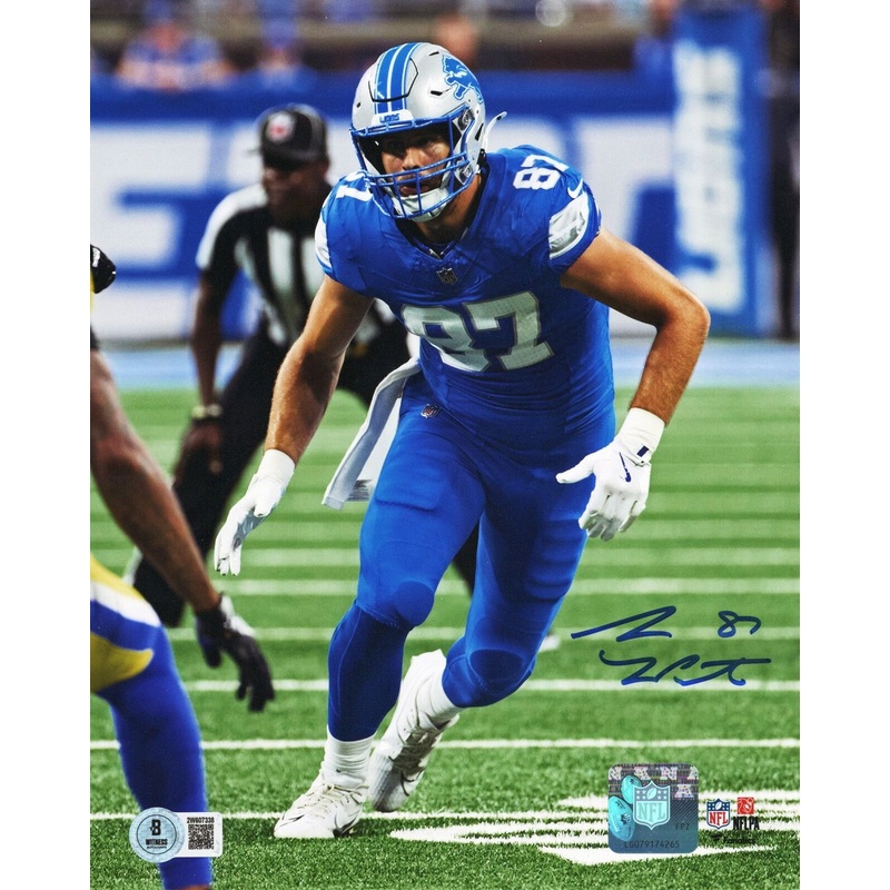 Sam LaPorta Autographed Detroit Lions 2024 8×10 Photo Beckett Witnessed
